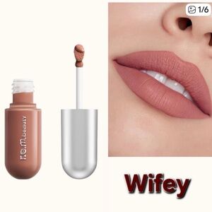 r.e.m. beauty Wifey Lipstick - Matte Brown
